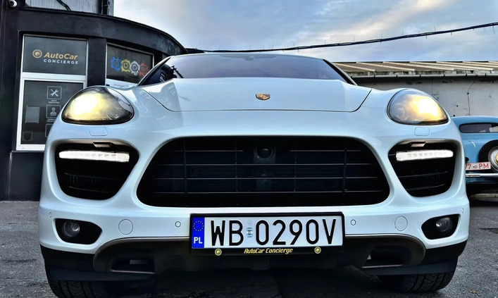 Porsche Cayenne cena 160000 przebieg: 173108, rok produkcji 2013 z Żelechów małe 172